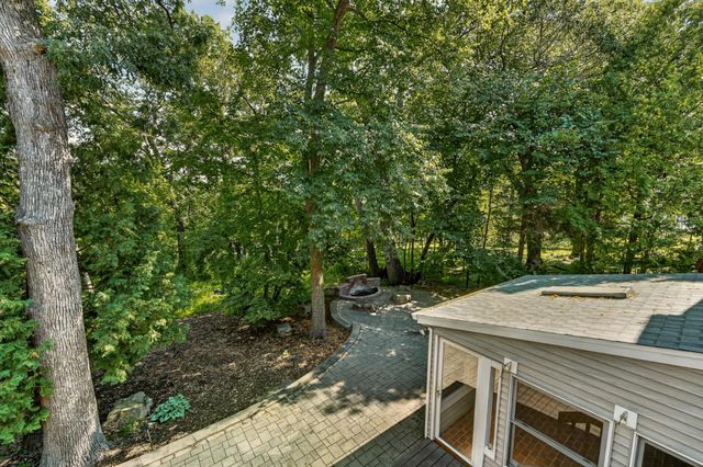 1408 Woodland Drive SW, Rochester, MN 55902
