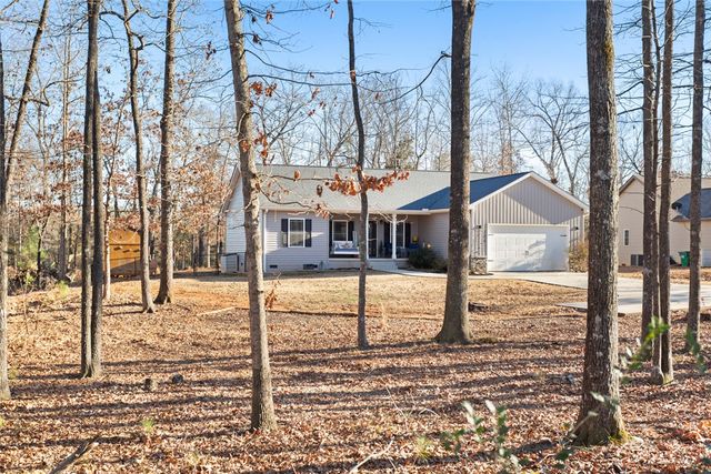 108 Thunder Valley Road, Seneca, SC 29678
