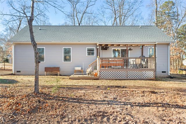 108 Thunder Valley Road, Seneca, SC 29678