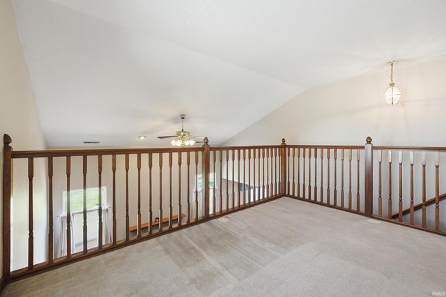 10585 Slate Run, New Haven, IN 46774