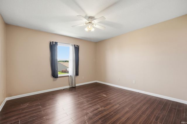 10585 Slate Run, New Haven, IN 46774