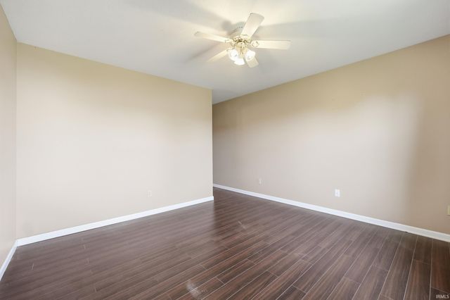 10585 Slate Run, New Haven, IN 46774