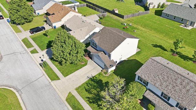 10585 Slate Run, New Haven, IN 46774