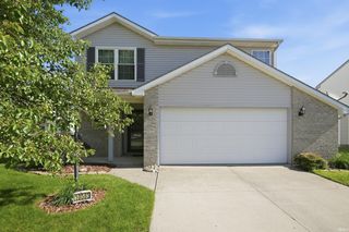 10585 Slate Run, New Haven, IN 46774