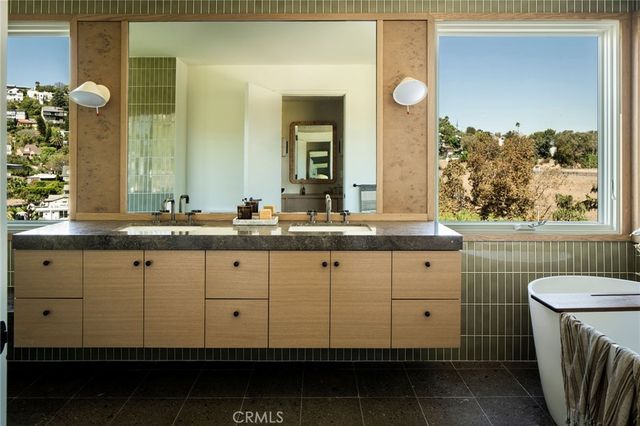 1847 Fanning Street, Los Angeles, CA 90026