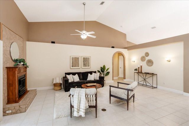 3639 Meadowlark Way, Melbourne, FL 32904