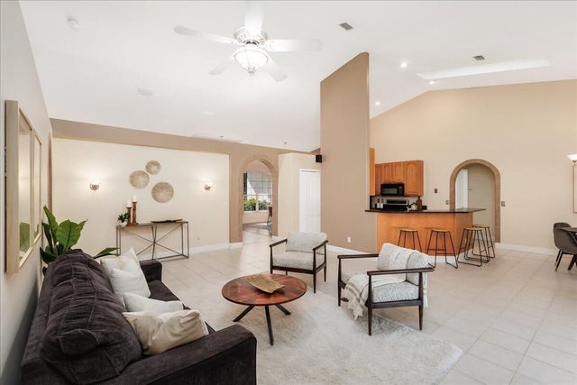 3639 Meadowlark Way, Melbourne, FL 32904