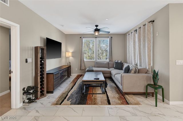 11256 Rainbow Peak Avenue 208, Las Vegas, NV 89135