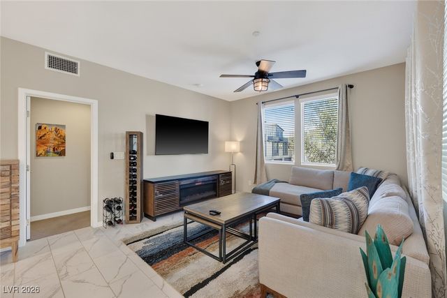 11256 Rainbow Peak Avenue 208, Las Vegas, NV 89135