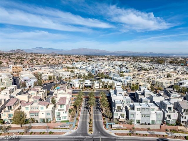 11256 Rainbow Peak Avenue 208, Las Vegas, NV 89135