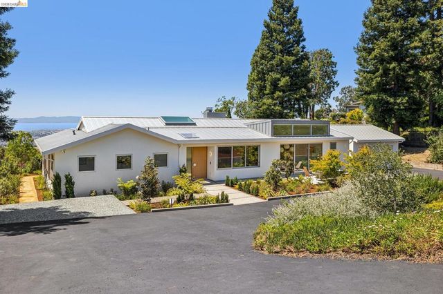 14001 Skyline Blvd, Oakland, CA 94619