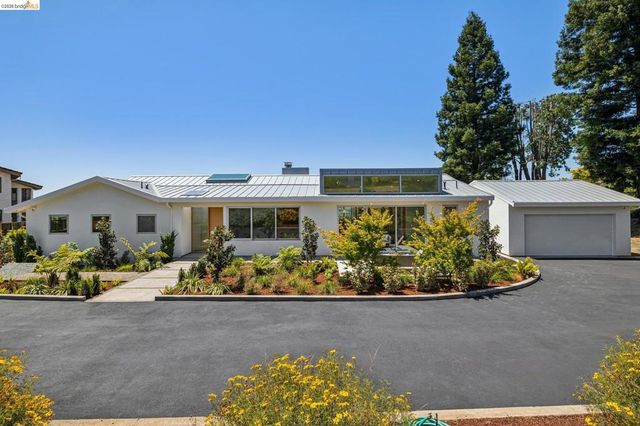 14001 Skyline Blvd, Oakland, CA 94619