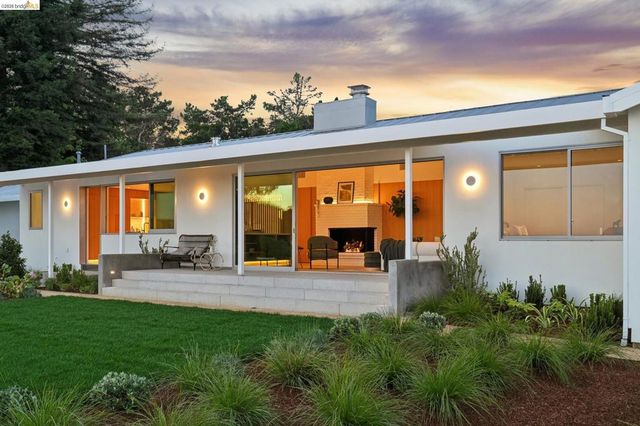 14001 Skyline Blvd, Oakland, CA 94619