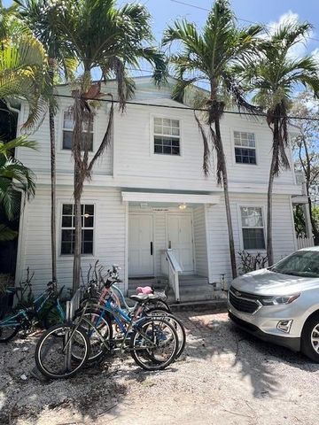2 Nassau Ln Apt 1, Key West, FL 33040