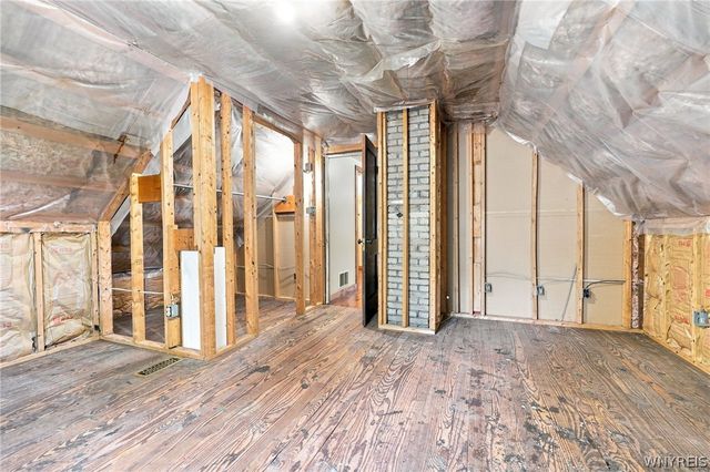 76 Sheffield Avenue, Buffalo, NY 14220