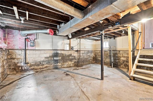 76 Sheffield Avenue, Buffalo, NY 14220