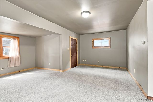 76 Sheffield Avenue, Buffalo, NY 14220