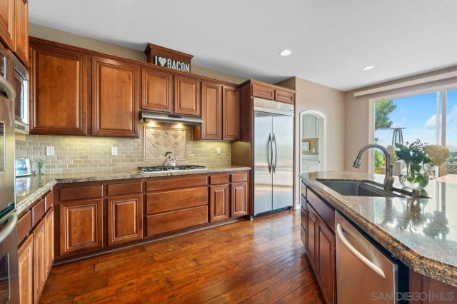 3986 Sacramento, La Mesa, CA 91941