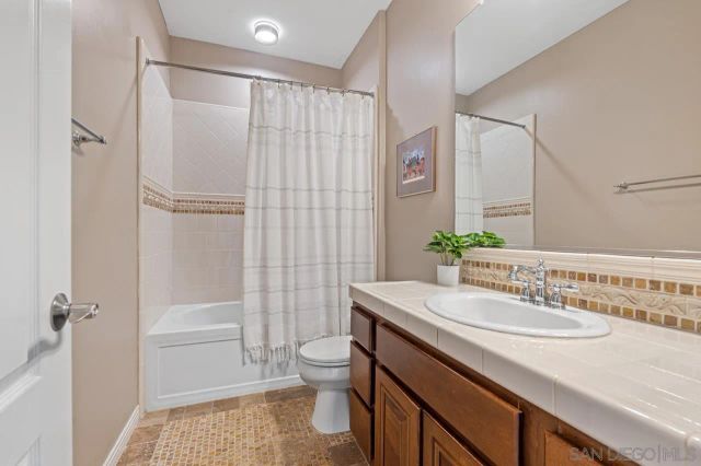 3986 Sacramento, La Mesa, CA 91941