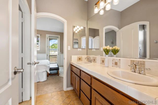 3986 Sacramento, La Mesa, CA 91941