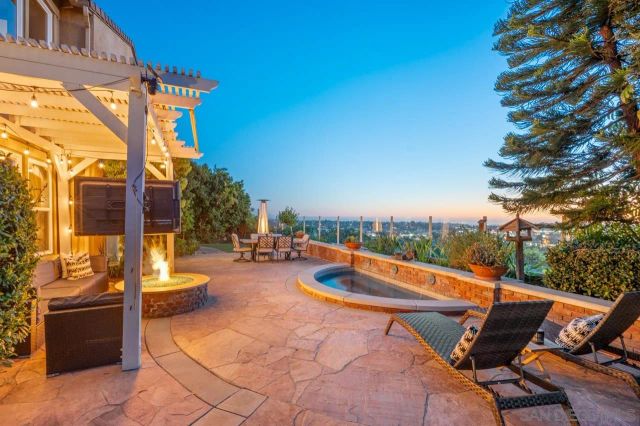 3986 Sacramento, La Mesa, CA 91941