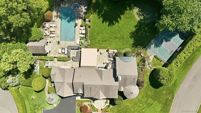 2 Kalb Court, Dix Hills, NY 11746