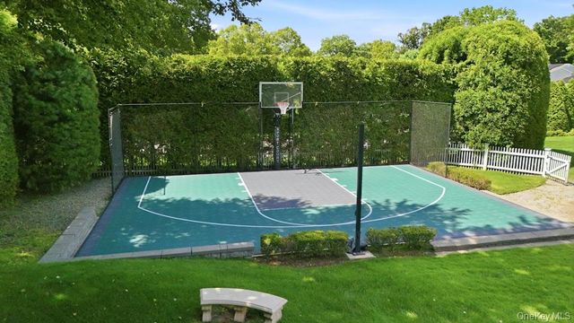 2 Kalb Court, Dix Hills, NY 11746