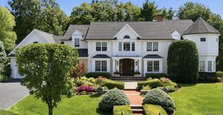 2 Kalb Court, Dix Hills, NY 11746