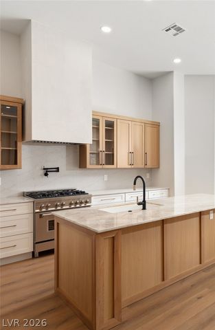 8649 Robinson Ridge Drive, Las Vegas, NV 89117