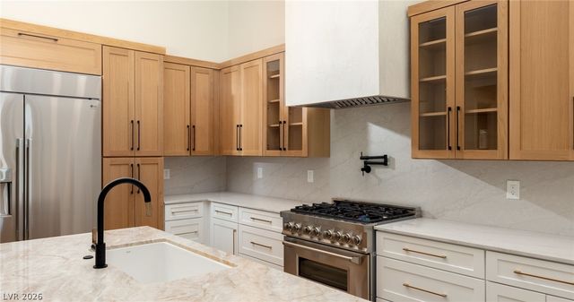 8649 Robinson Ridge Drive, Las Vegas, NV 89117