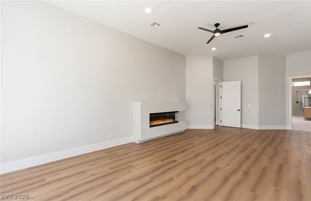 8649 Robinson Ridge Drive, Las Vegas, NV 89117