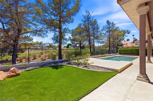 8649 Robinson Ridge Drive, Las Vegas, NV 89117
