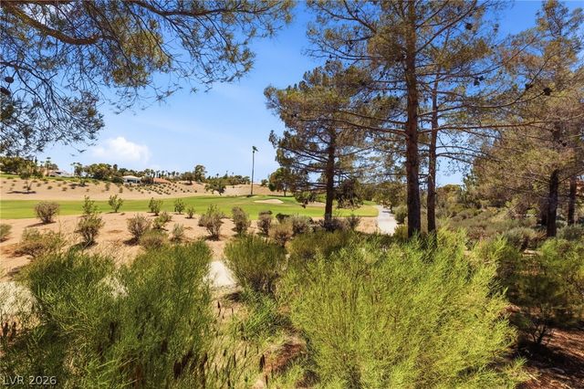 8649 Robinson Ridge Drive, Las Vegas, NV 89117