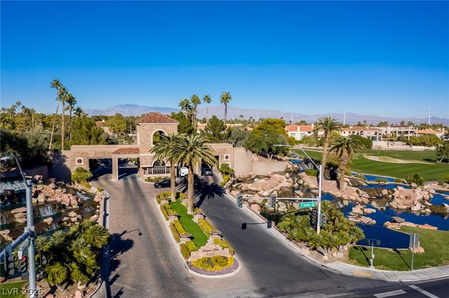 8649 Robinson Ridge Drive, Las Vegas, NV 89117