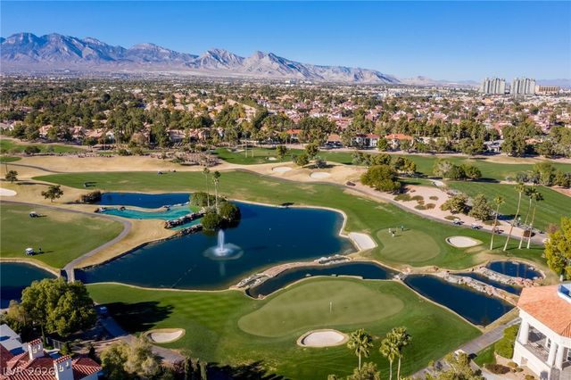 8649 Robinson Ridge Drive, Las Vegas, NV 89117