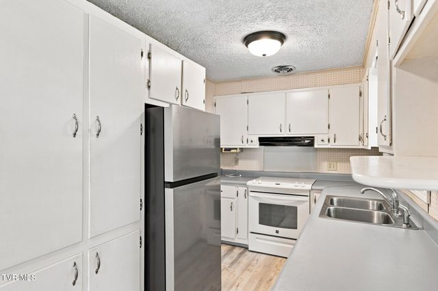 273 Deerfield Drive, Bristol, TN 37620
