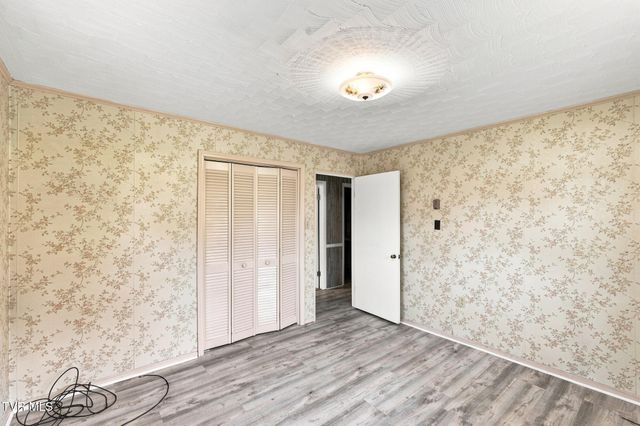 273 Deerfield Drive, Bristol, TN 37620