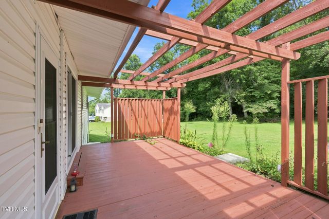 273 Deerfield Drive, Bristol, TN 37620