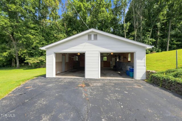 273 Deerfield Drive, Bristol, TN 37620