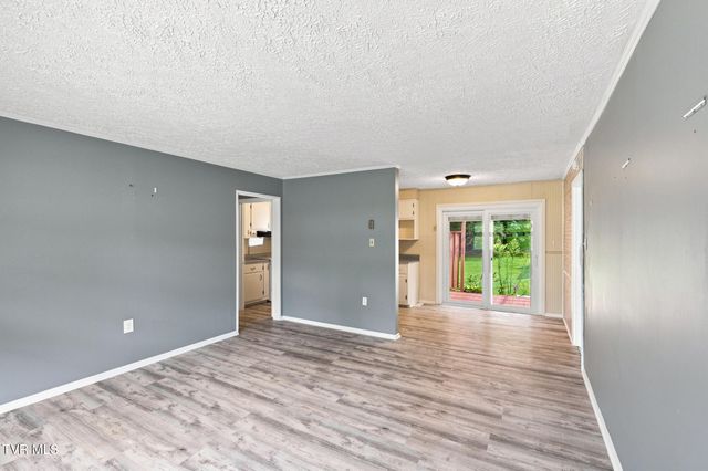 273 Deerfield Drive, Bristol, TN 37620