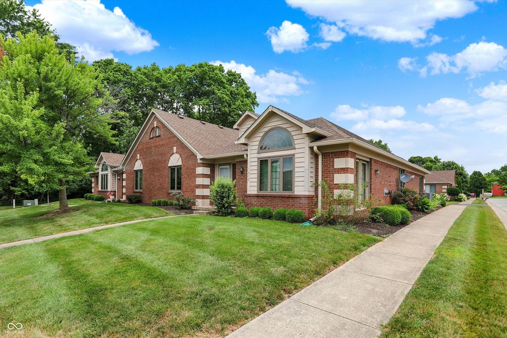 1638 Library Boulevard, Greenwood, IN 46142