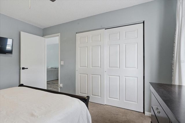 8913 WOOD LAKE COURT, New Port Richey, FL 34653