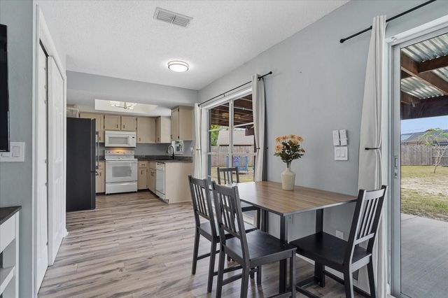 8913 WOOD LAKE COURT, New Port Richey, FL 34653