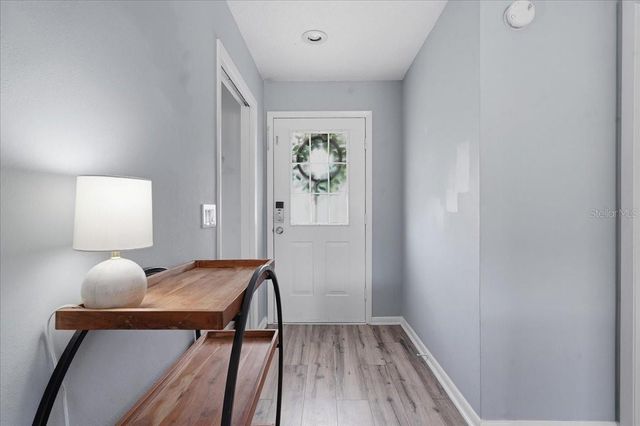 8913 WOOD LAKE COURT, New Port Richey, FL 34653