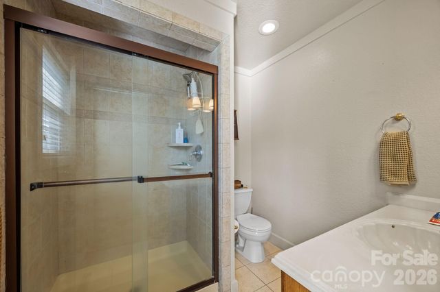 280 Flat Creek Church Road, Weaverville, NC 28787