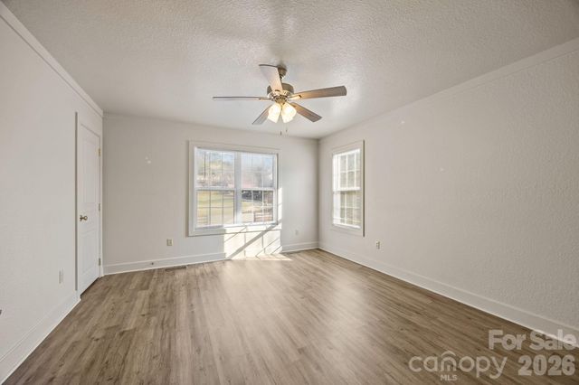 280 Flat Creek Church Road, Weaverville, NC 28787