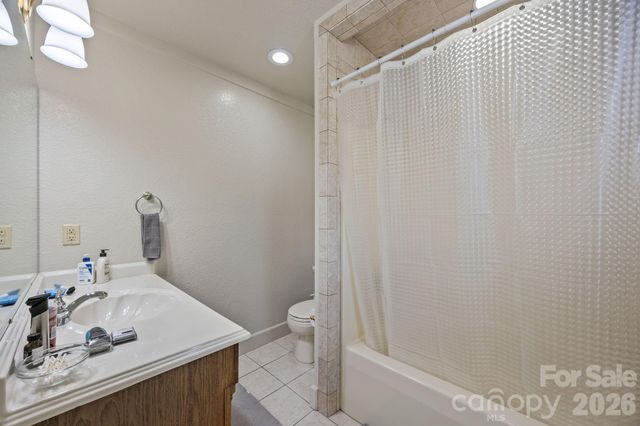 280 Flat Creek Church Road, Weaverville, NC 28787