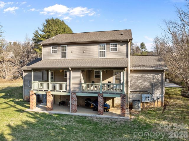 280 Flat Creek Church Road, Weaverville, NC 28787