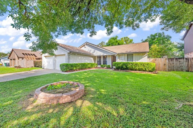 6630 Inwood West Drive, Houston, TX 77088