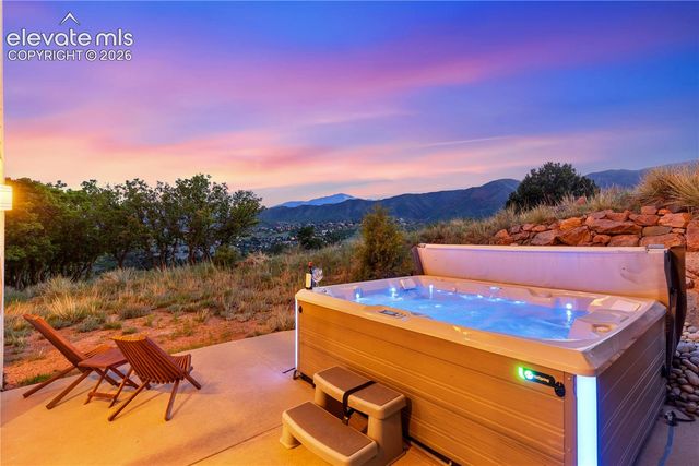 2550 Oak Hills Drive, Colorado Springs, CO 80919
